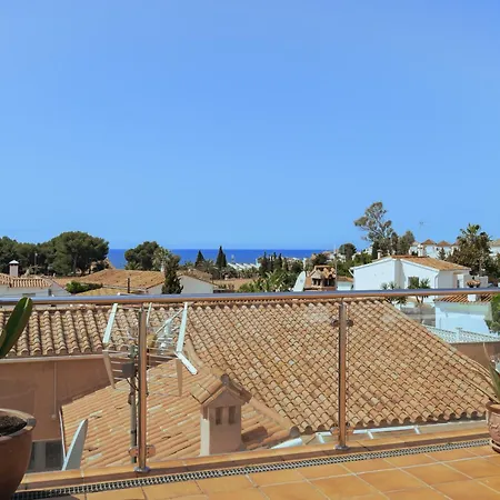 Madrugada, Beachside In Costabella Villa Marbella