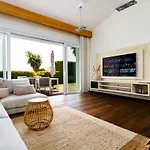 Madrugada, Beachside In Costabella * Marbella
