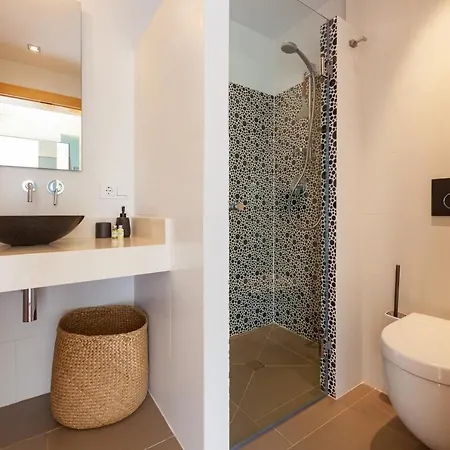 Madrugada, Beachside In Costabella Villa