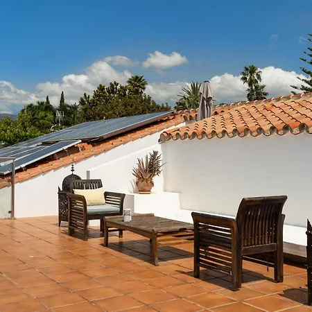 Madrugada, Beachside In Costabella * ماربيا