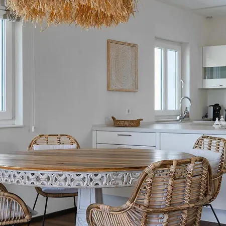 Madrugada, Beachside In Costabella Willa *