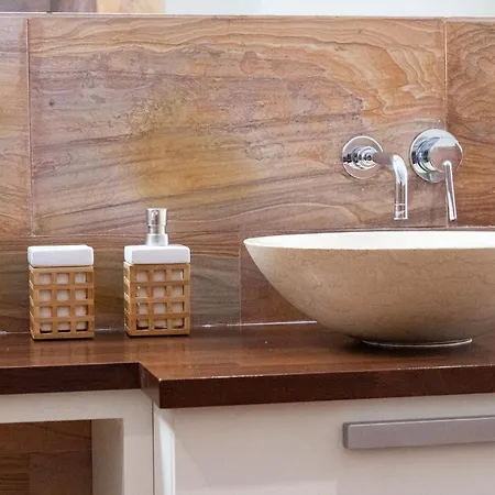 Madrugada, Beachside In Costabella Villa Marbella