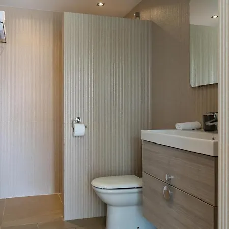 Villa Madrugada, Beachside In Costabella *