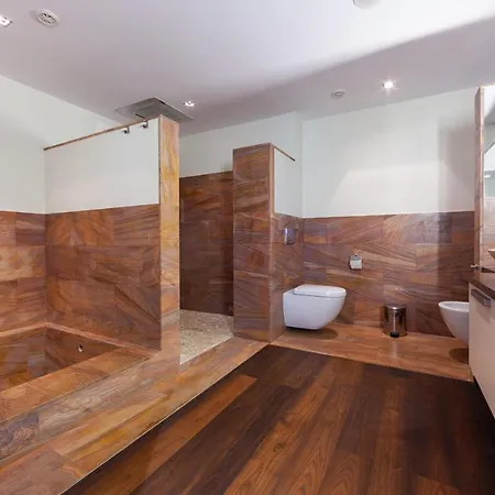 Madrugada, Beachside In Costabella Villa