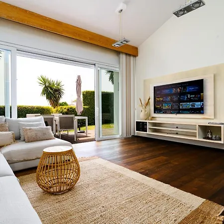 Madrugada, Beachside In Costabella * Marbella