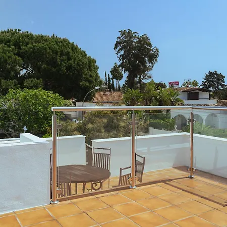 Madrugada, Beachside In Costabella Marbella