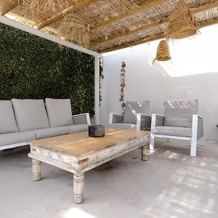 Madrugada, Beachside In Costabella *