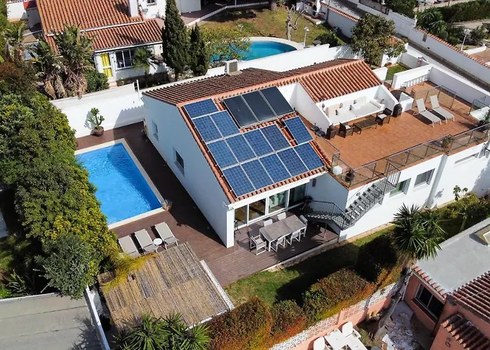 Madrugada, Beachside In Costabella Villa Marbella