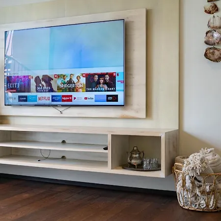 Madrugada, Beachside In Costabella Villa Marbella