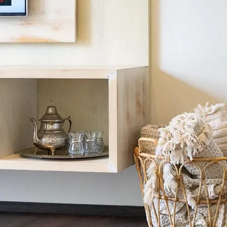 Madrugada, Beachside In Costabella *