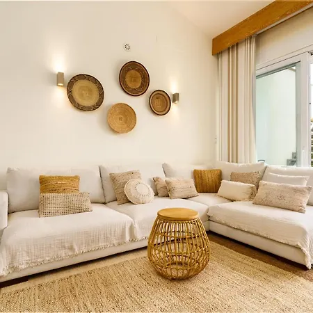 Madrugada, Beachside In Costabella Villa