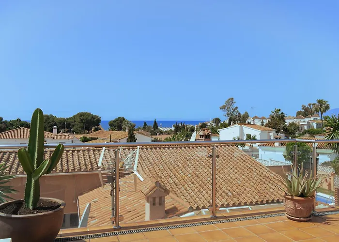 Madrugada, Beachside In Costabella Villa Marbella