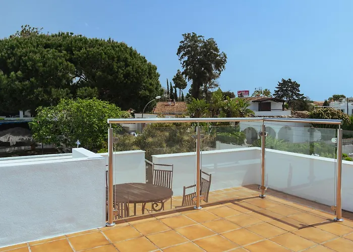 Madrugada, Beachside In Costabella Marbella
